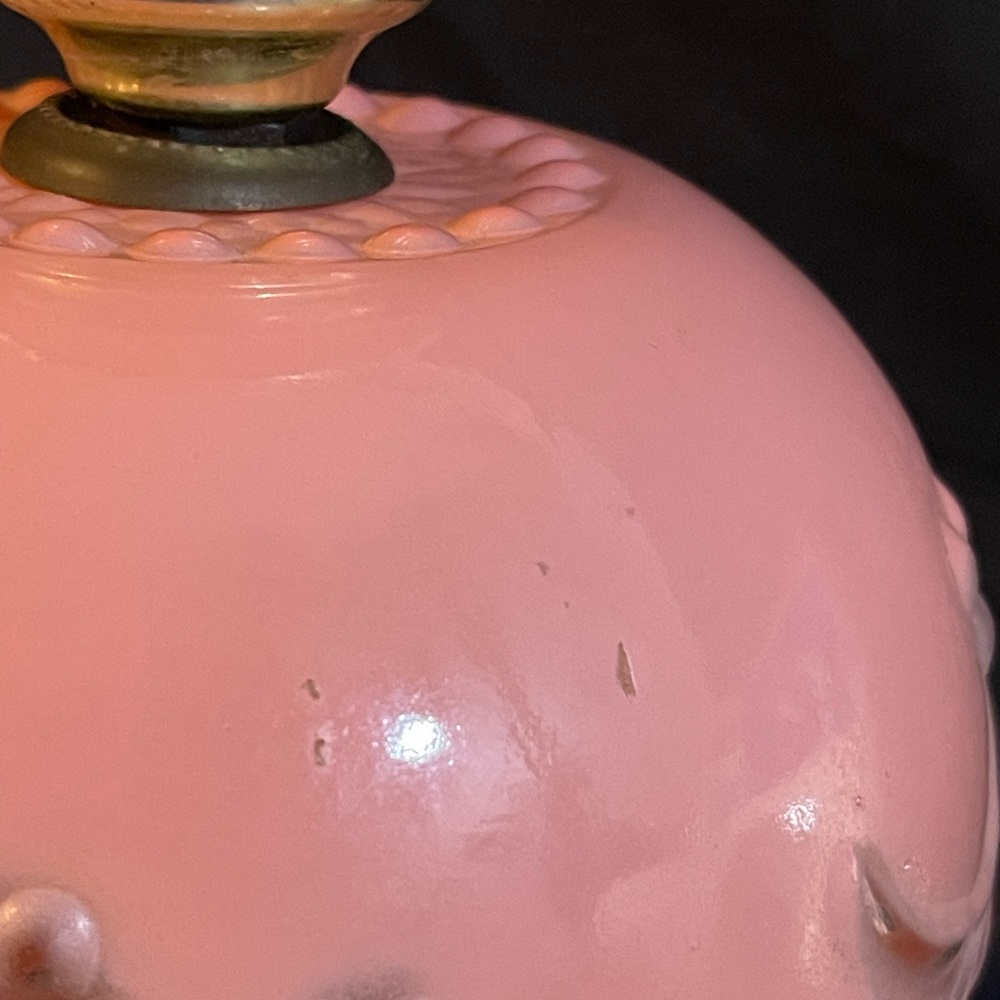 Vintage Pink Glass Lamp.  Missing top diffuser/globe - Picture 6 of 8